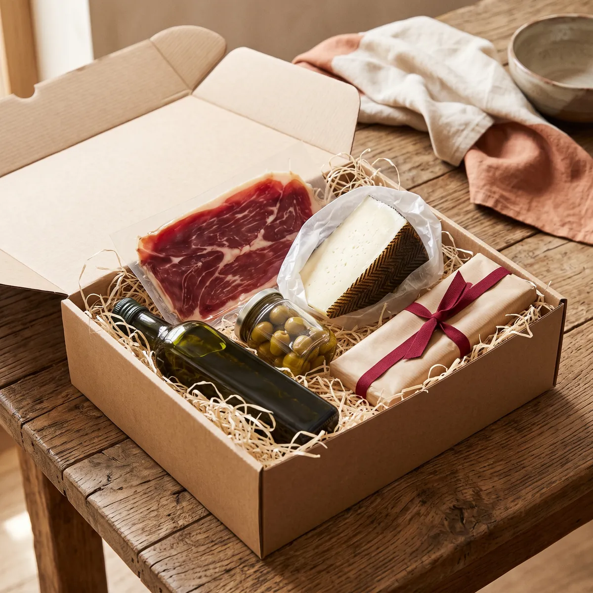 Spanish gourmet gift box